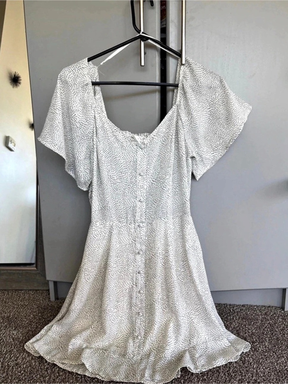 Polka Dot Flutter Sleeve Dress in White Like New